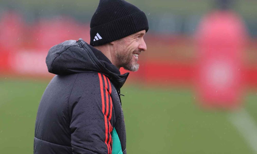 Erik ten Hag in training