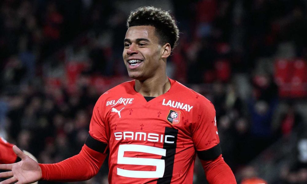 Desire Doue celebrating at Stade Rennais