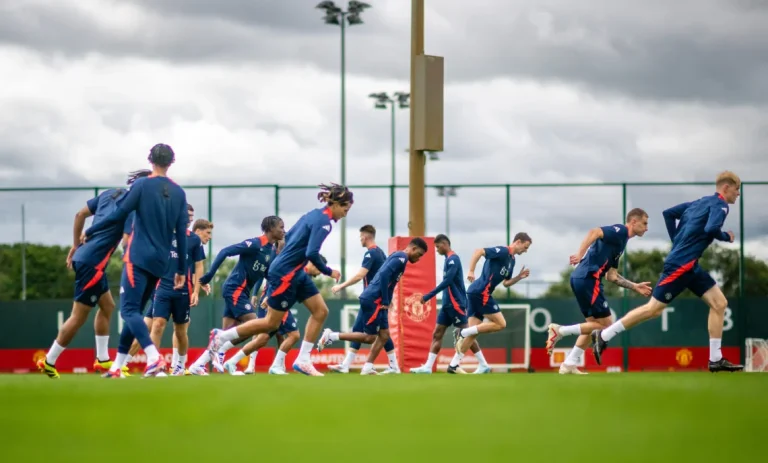 Manchester United training