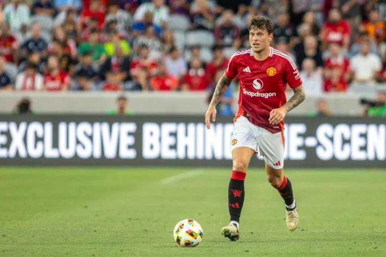 Victor Lindelof