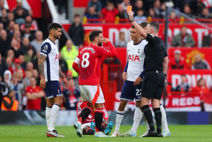 Bruno Fernandes red card vs Tottenham