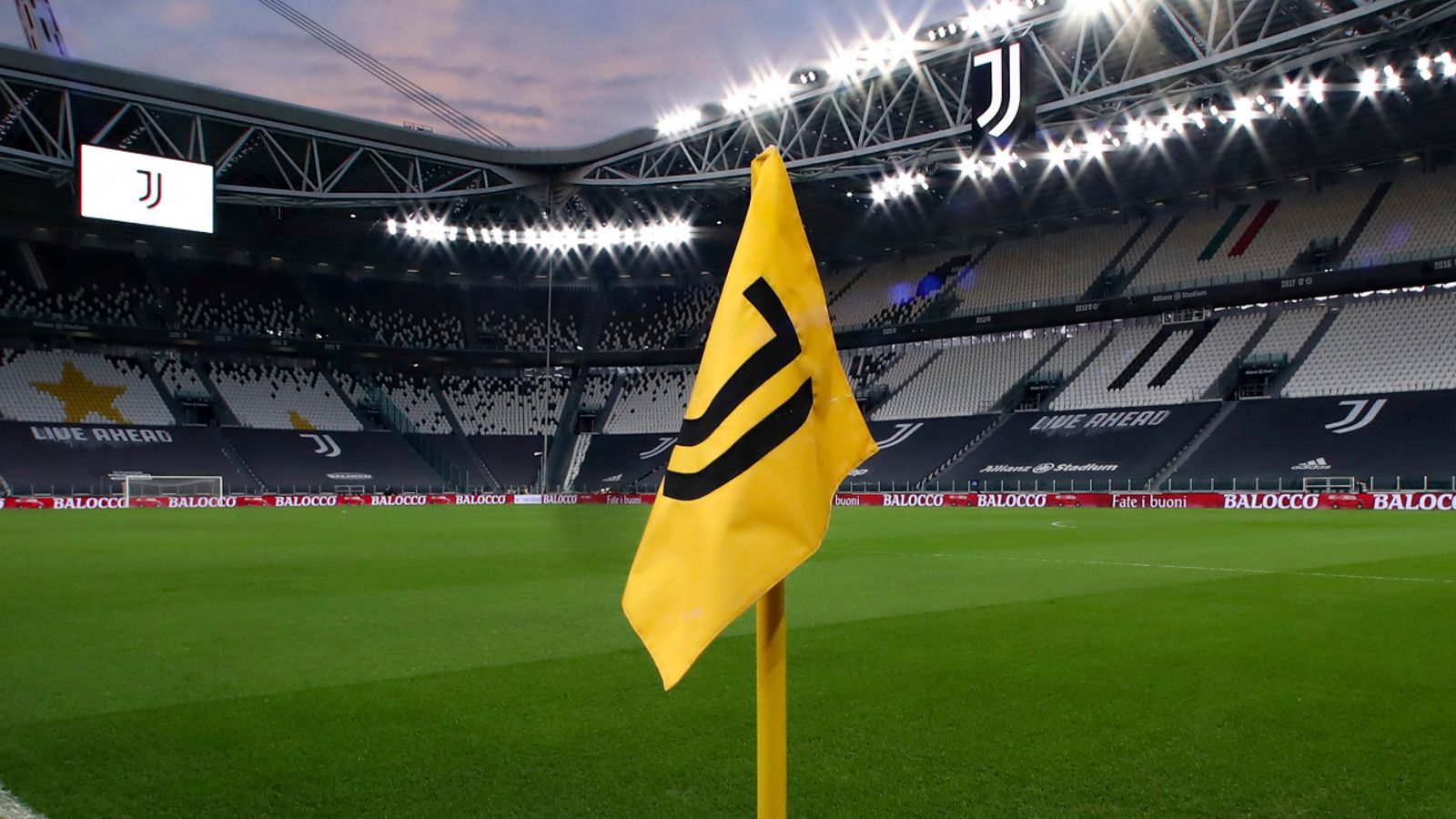 Juventus corner flag