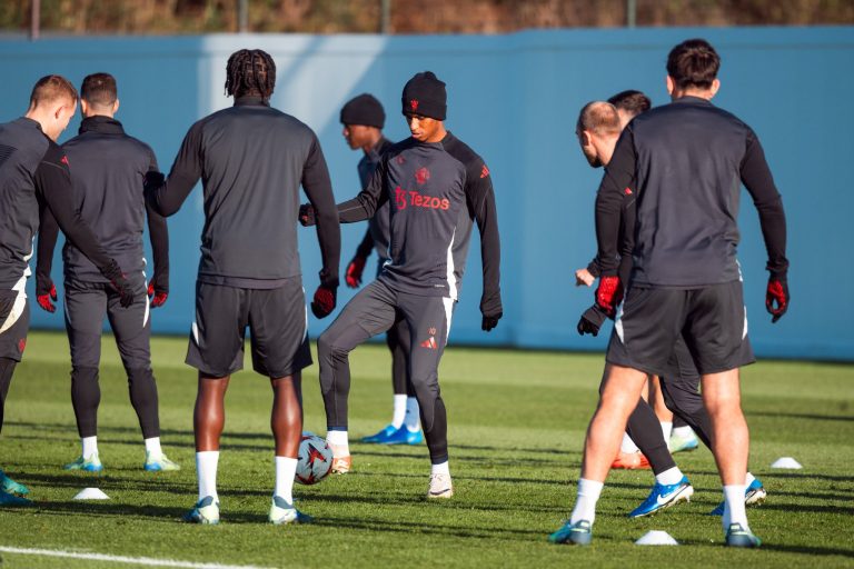 Manchester United team training