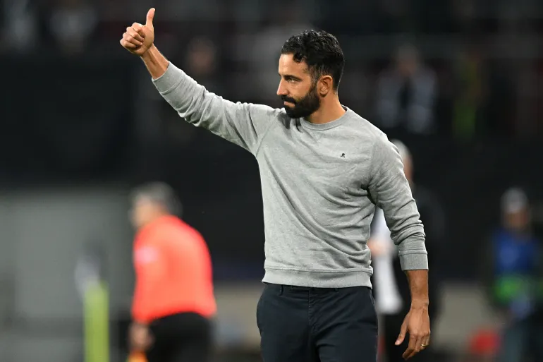 Ruben Amorim Thumbs Up