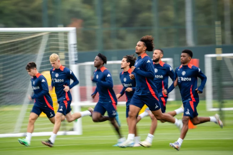 Manchester United training