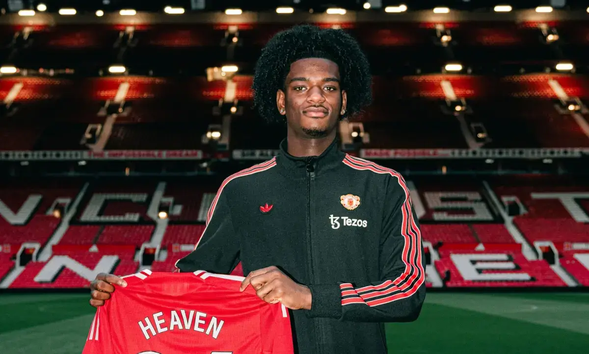 Ayden Heaven Manchester United shirt