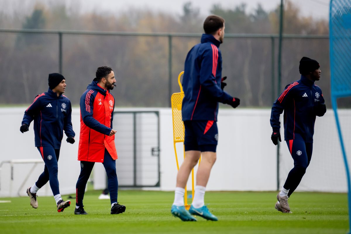 Manchester United training