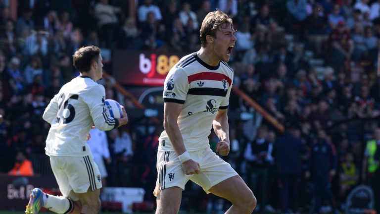 Rasmus Hojlund celebration