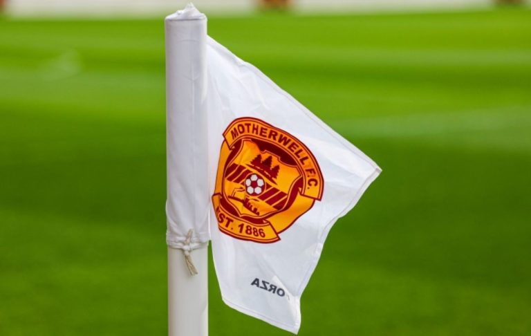 Motherwell corner flag