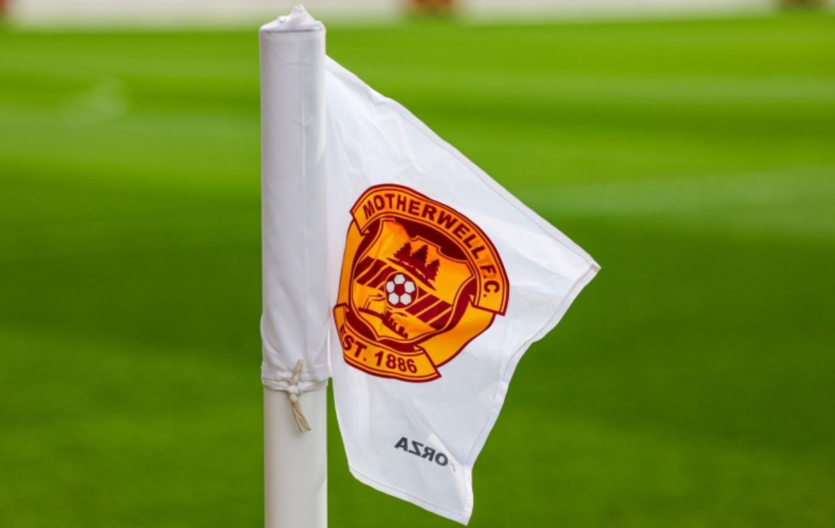 Motherwell corner flag