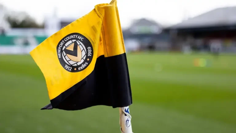 Newport County flag