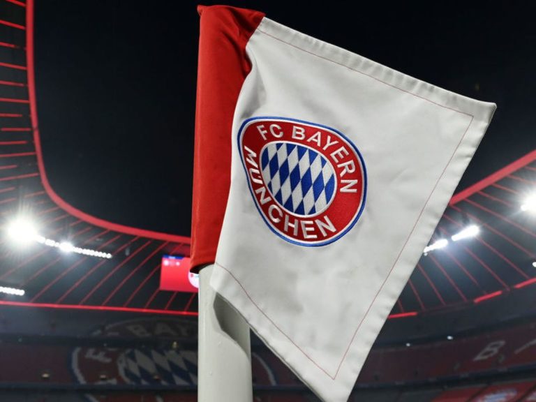 Bayern Munich corner flag
