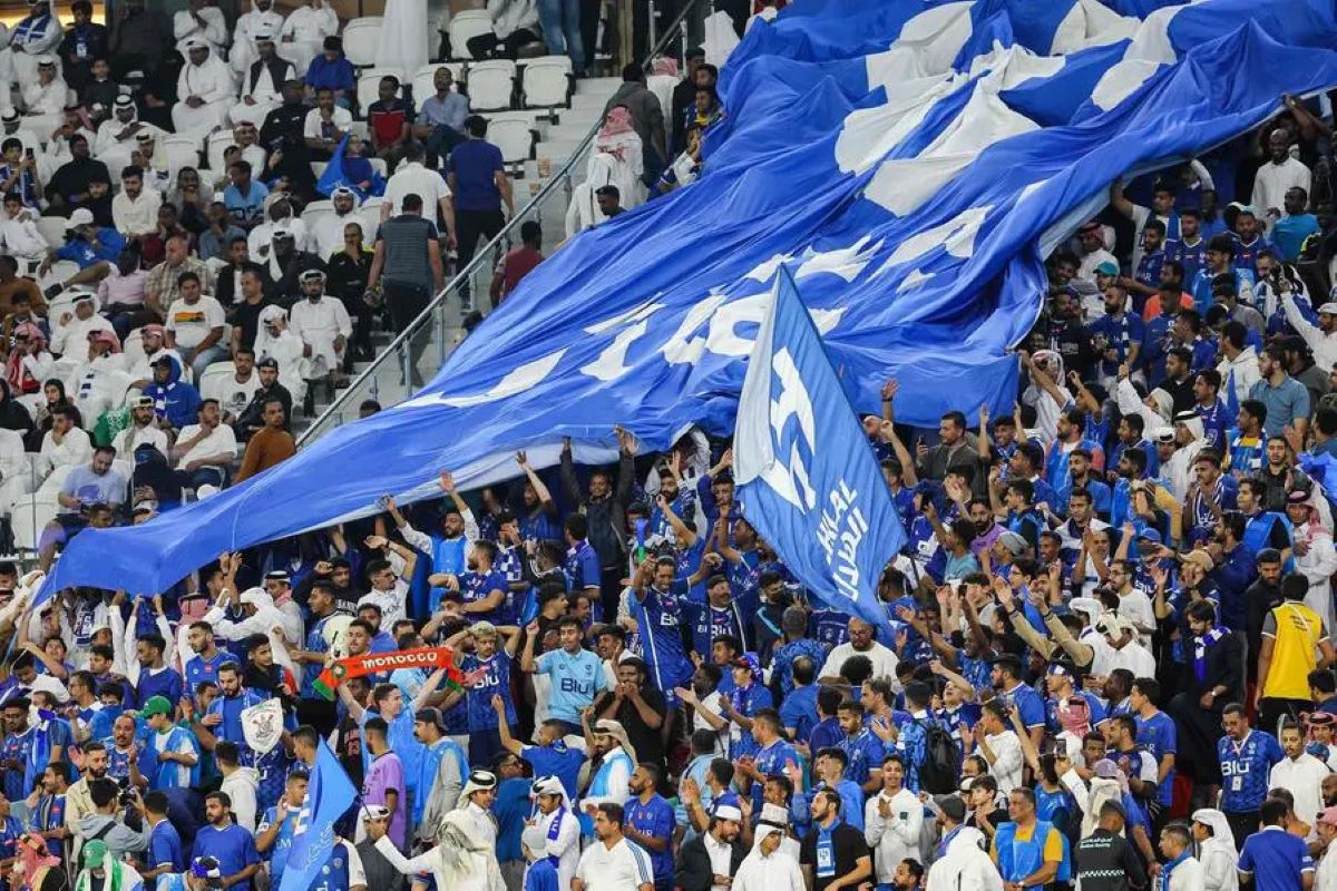 Al Hilal corner flag