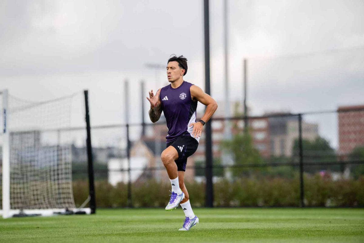 Lisandro Martinez training