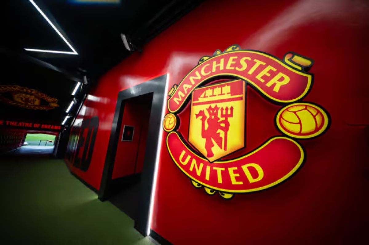 Old Trafford tunnel