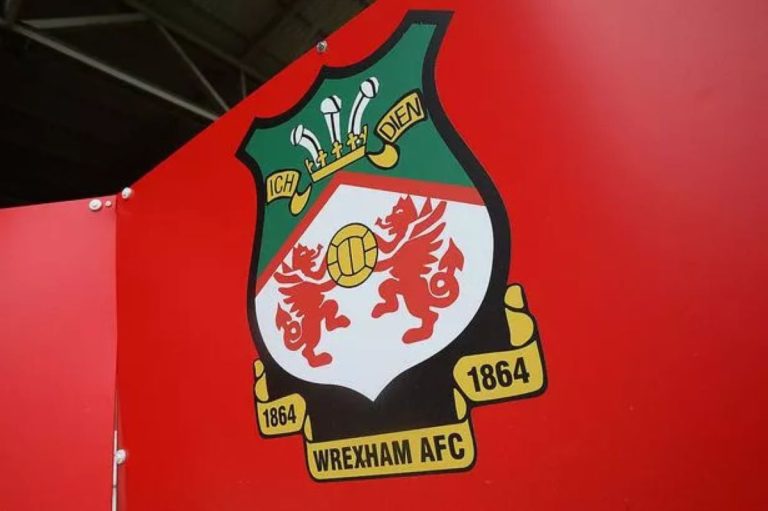 Wrexham badge