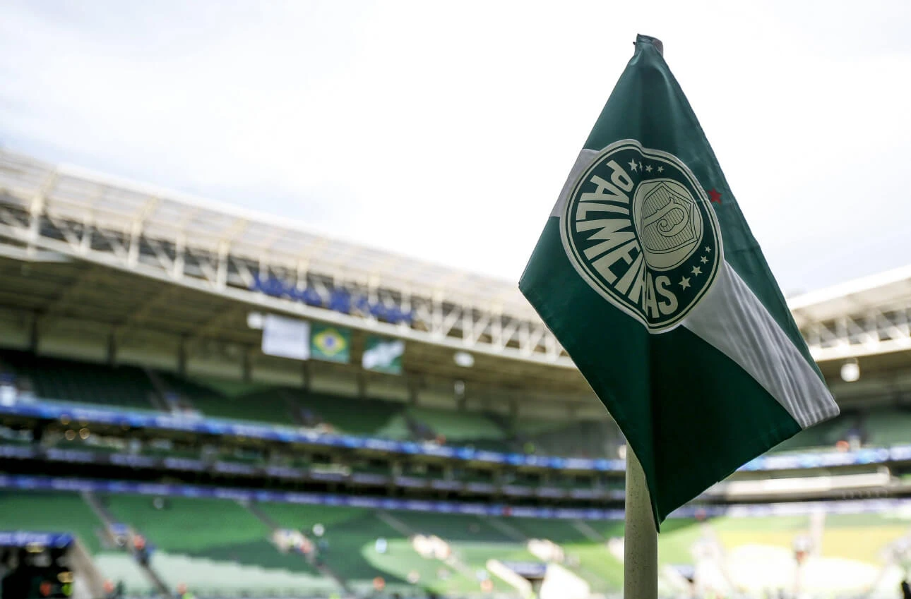Palmeiras corner flag
