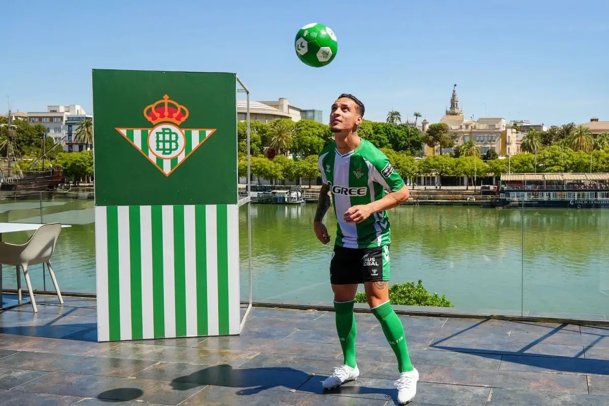 Antony unveiling for Real Betis