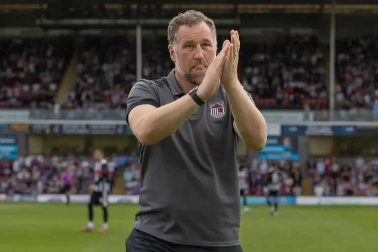 David Artell Grimsby Town