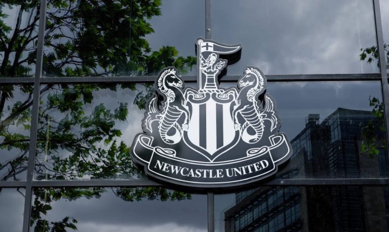 Newcastle United crest