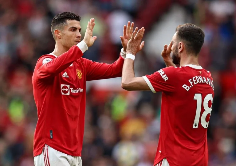 Bruno Fernandes and Cristiano Ronaldo